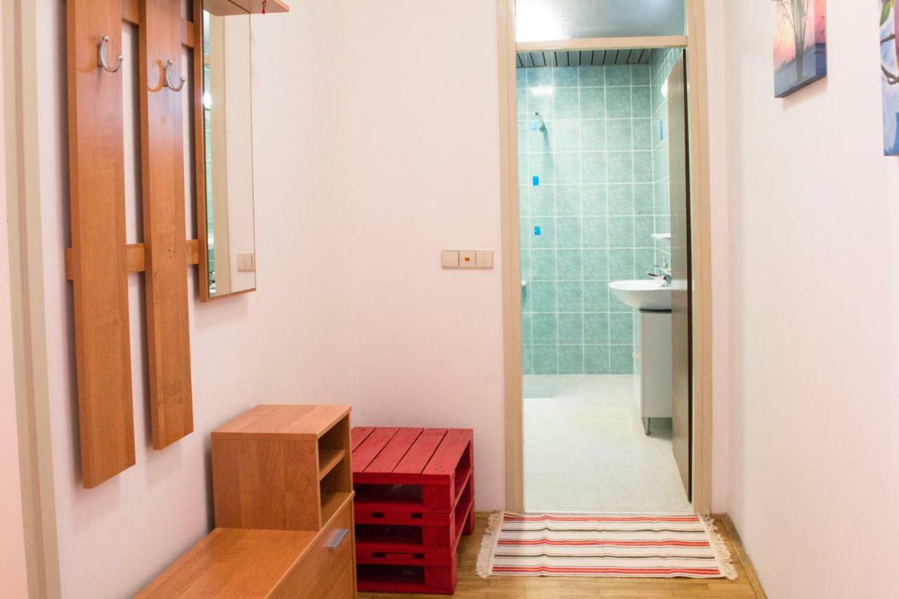 City Center Apartment Umago Esterno foto
